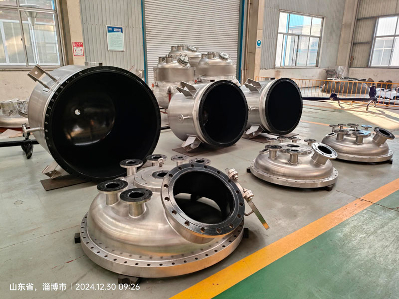 太極制造：不銹鋼噴涂F40反應(yīng)釜，以品質(zhì)與創(chuàng)新征服市場(chǎng)